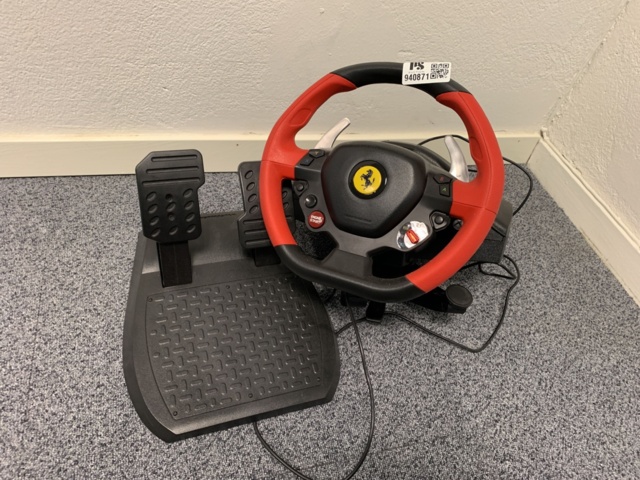 Steering wheel and pedals for Xbox Ferrari 458 Spider Racing Wheel - PS ...
