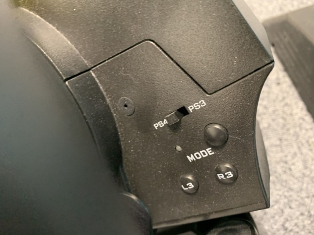 940872-5 Steering wheel and pedals for Playstation Thrustmaster T150