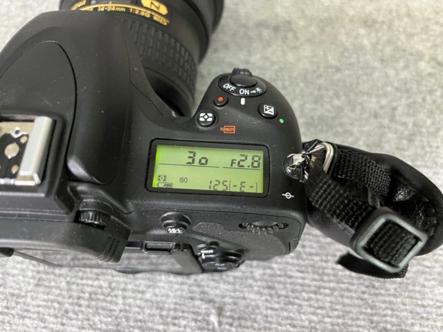 869531-10 Camera kit 'Nikon', Camera housing, lens, flash & accessories + drone