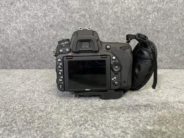 869531-5 Camera kit 'Nikon', Camera housing, lens, flash & accessories + drone