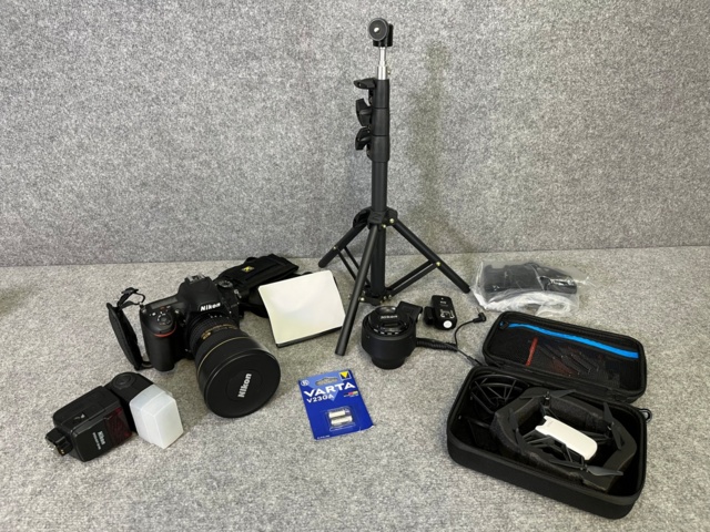 869531-1 Camera kit 'Nikon', Camera housing, lens, flash & accessories + drone