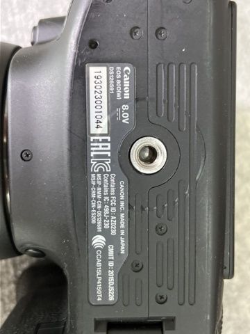 921472-11 Kamera med tillbehör, Canon Eos 80D