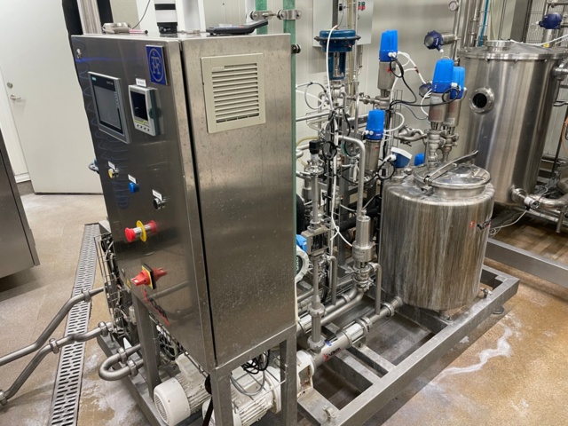 972690-2 Cream pasteurizer Inoxpa 300l/h, Fully automatic - 2017