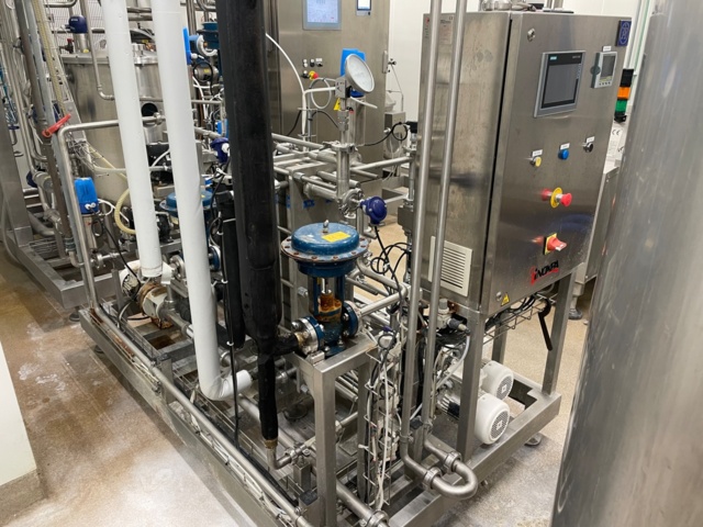 972690-3 Cream pasteurizer Inoxpa 300l/h, Fully automatic - 2017