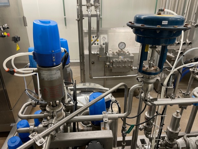 972690-26 Cream pasteurizer Inoxpa 300l/h, Fully automatic - 2017