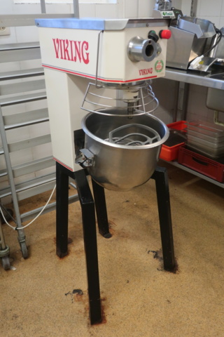 954291-2 Dough mixer, Viking, with meat grinder attachment
