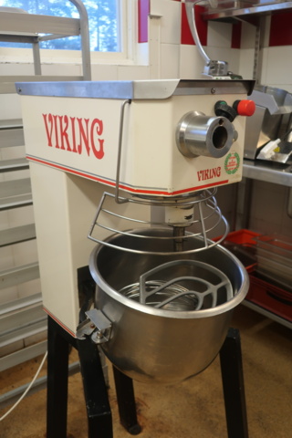 954291-3 Dough mixer, Viking, with meat grinder attachment