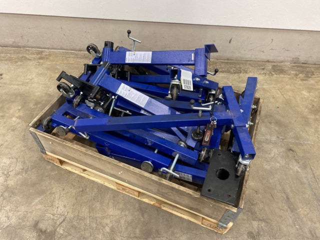 979526-1 Engine stand Car theme