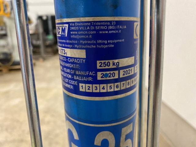 979519-4 Gearbox lift OMCN SIF 1/73