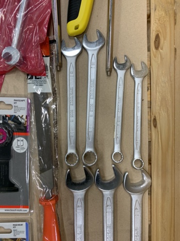 982487-18 Tool range