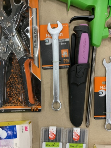 982487-23 Tool range