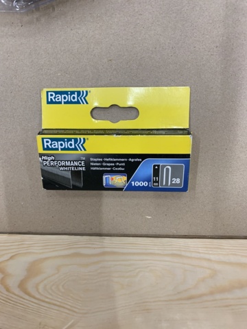 982488-9 Staple guns from Rapid