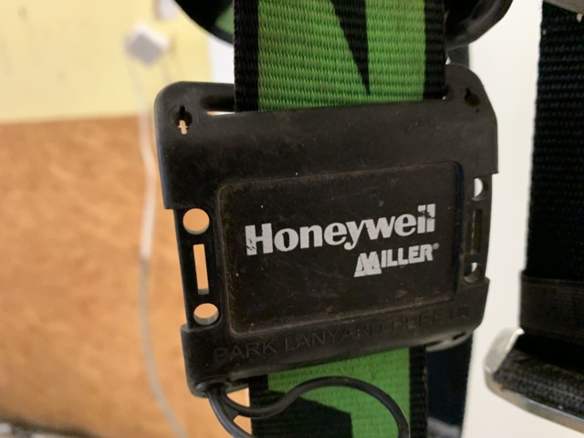 940897-6 Fall protection equipment