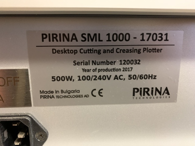 940908-4 Cutting table plotter Pirina SML 1000-17031