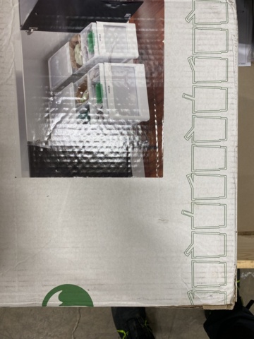 983060-21 Assortment of ventilation items etc