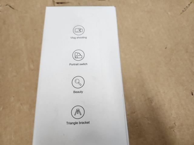 983251-3 30 pcs Mobile holder with AI tracker that follows your movements - Shipping included