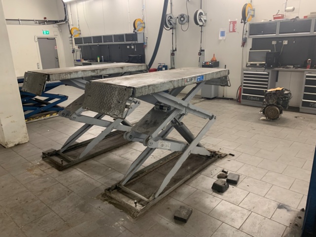 Scissor lift iLift 3.6Z 3600 kg - PS Auction - We value the future ...