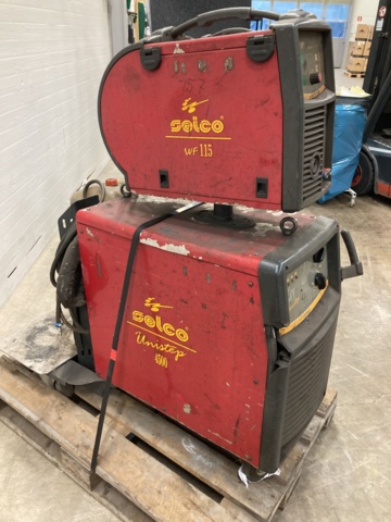983074-6 Welding Selco Unistep 412 with feeder Selco WF106 inc a spare parts machine