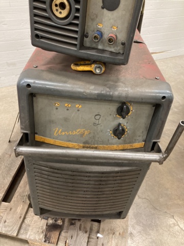 983074-12 Welding Selco Unistep 412 with feeder Selco WF106 inc a spare parts machine
