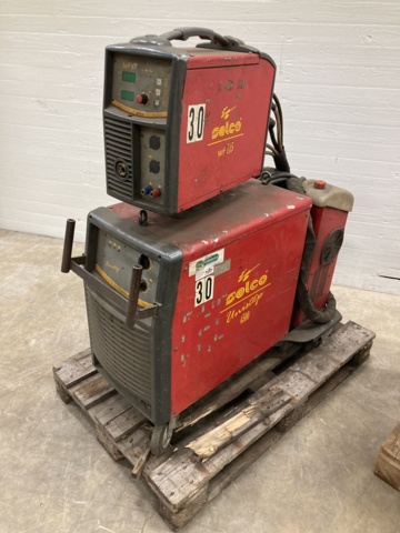 983077-2 Welding Selco Unistep 412 with feeder Selco WF106 inc a spare parts machine
