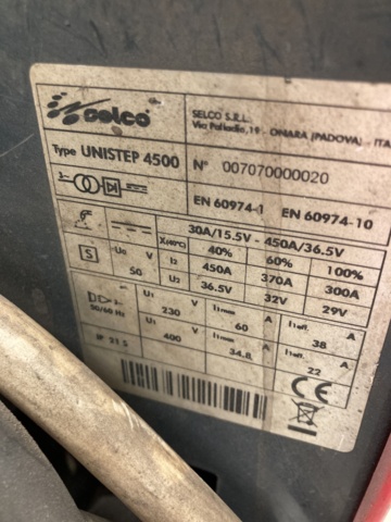 983077-20 Welding Selco Unistep 412 with feeder Selco WF106 inc a spare parts machine