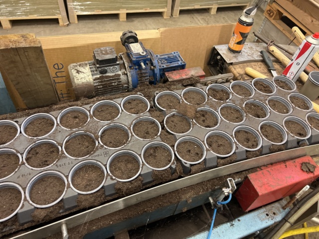 982531-15 Planting machine Demtec kv98 -2002