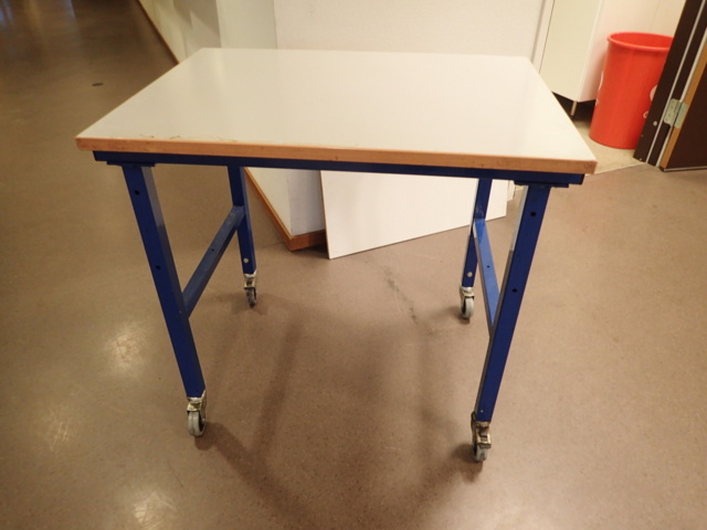 862238-1 Rollable work table