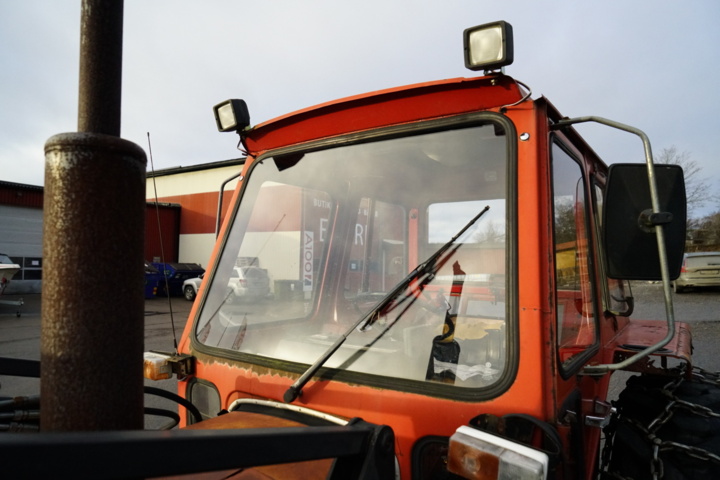 983700-28 Tractor Bolinder-Munktell VOLVO-BM T 650, 1974