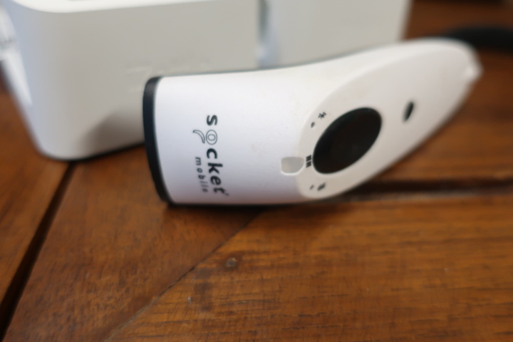 954360-7 2 card readers, iZettle and barcode reader