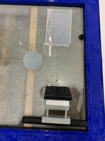 983709-14 Lot with doors