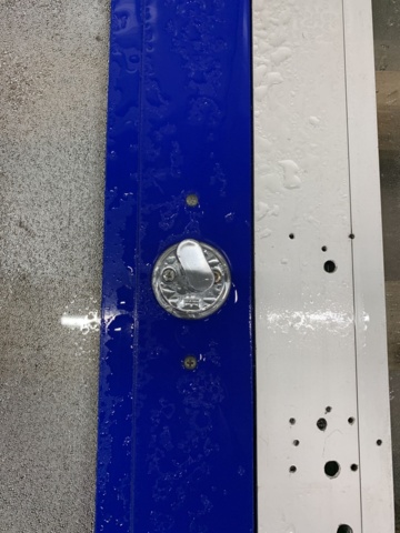 983709-15 Lot with doors