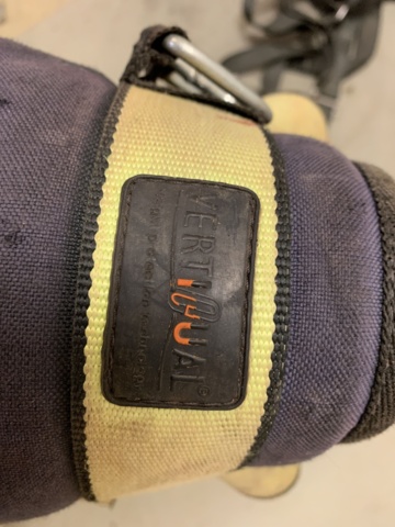 940897-4 Fall protection equipment