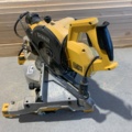 882686-8 Cut and miter saw DeWalt DW770 with stand 2.5 meters