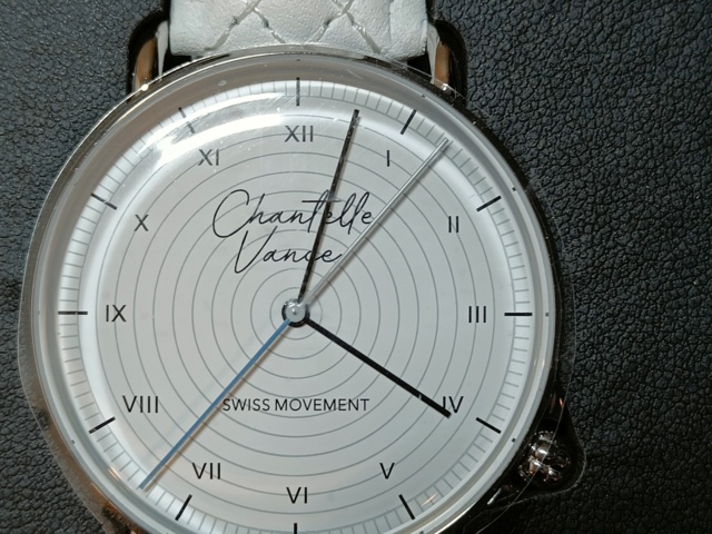 888003-8 18 Pieces Chantelle Vance wristwatch