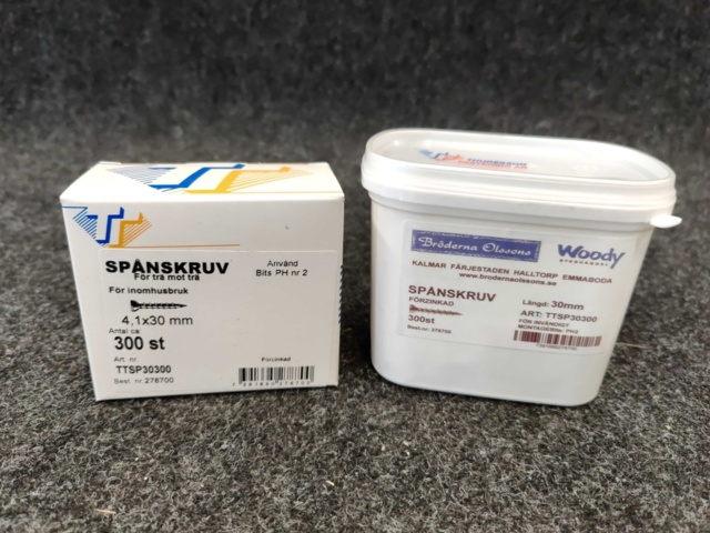 984518-4 Approx. 48,000 pieces Chip screw Arne Thuresson 4.1x30 mm