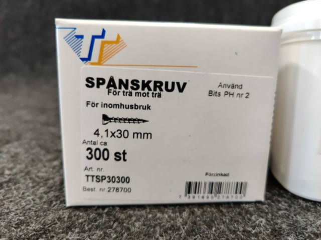 984518-5 Approx. 48,000 pieces Chip screw Arne Thuresson 4.1x30 mm