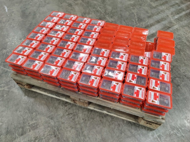 984521-1 Approx. 44,000 pcs. Grabber strip and floor screw 4.0x61 mm