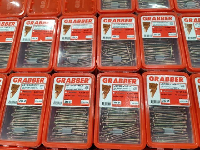 984521-4 Approx. 44,000 pcs. Grabber strip and floor screw 4.0x61 mm