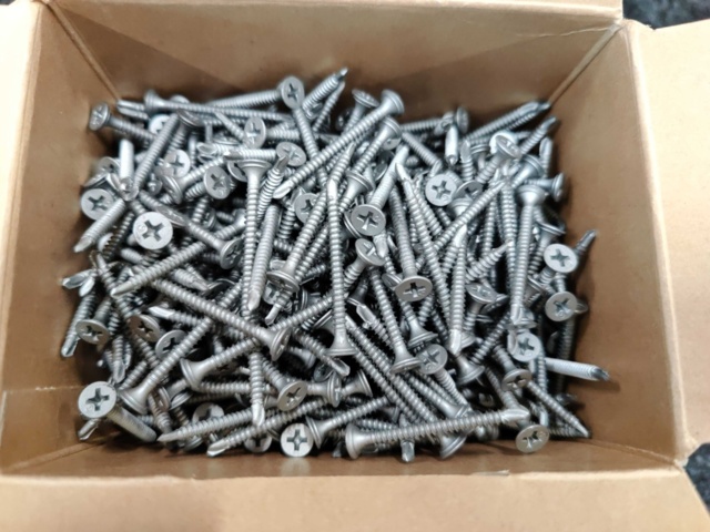 984524-8 About 172,000 pcs Combination screw Gyproc 3.5x41 mm