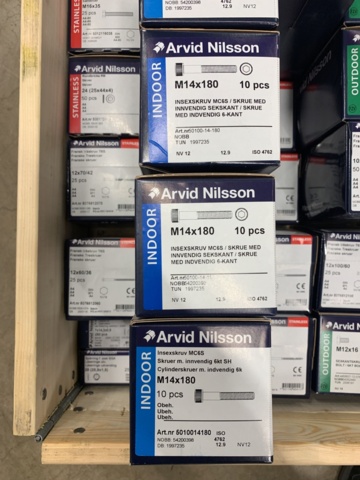 983971-5 Assortment with various screws, bolts etc