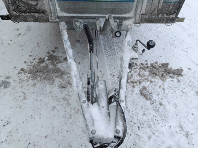 928751-10 Trailer Tiki CP650-RB -2016