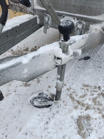 928751-11 Trailer Tiki CP650-RB -2016