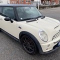 944892-8 MINI Cooper S - 2006