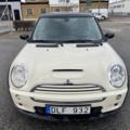 944892-9 MINI Cooper S - 2006
