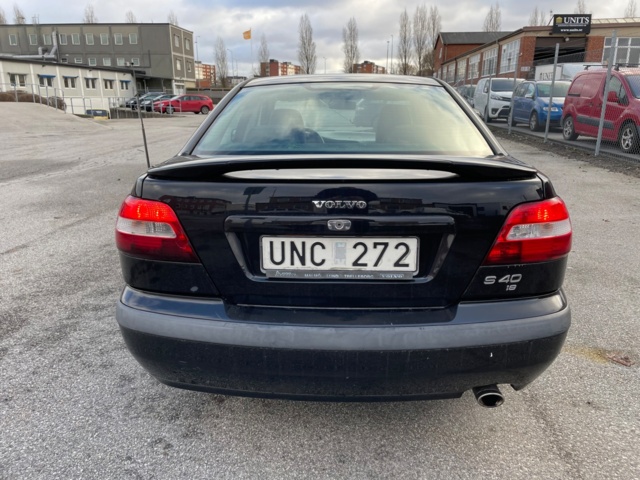 944896-4 Volvo S40 1.8 - 2004