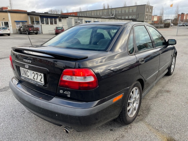 944896-5 Volvo S40 1.8 - 2004