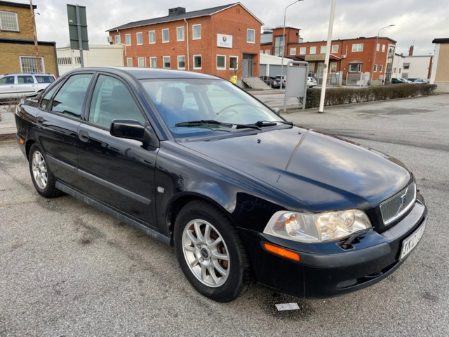 944896-7 Volvo S40 1.8 - 2004