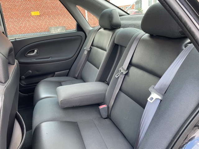 944896-12 Volvo S40 1.8 - 2004