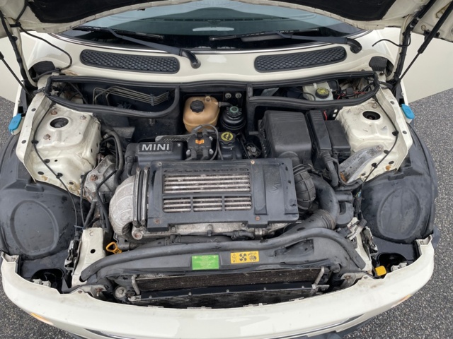 944892-21 MINI Cooper S - 2006