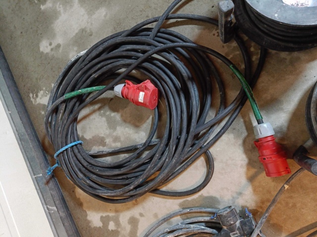 928768-10 Lot with splice cable